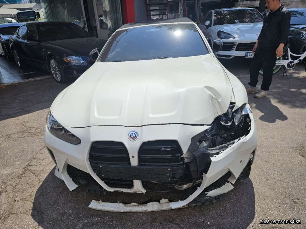 BMW BMW M4 Competition Convertible Automatic