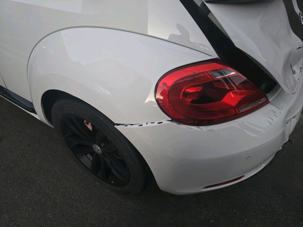 Volkswagen Volkswagen Beetle 2.0 TDI Automatic
